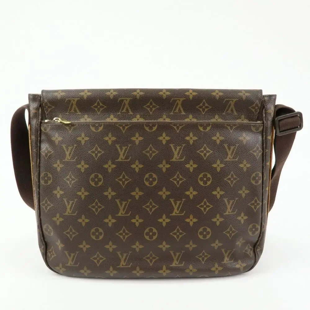 Louis Vuitton Monogram Beaubourg Messenger MM Brown